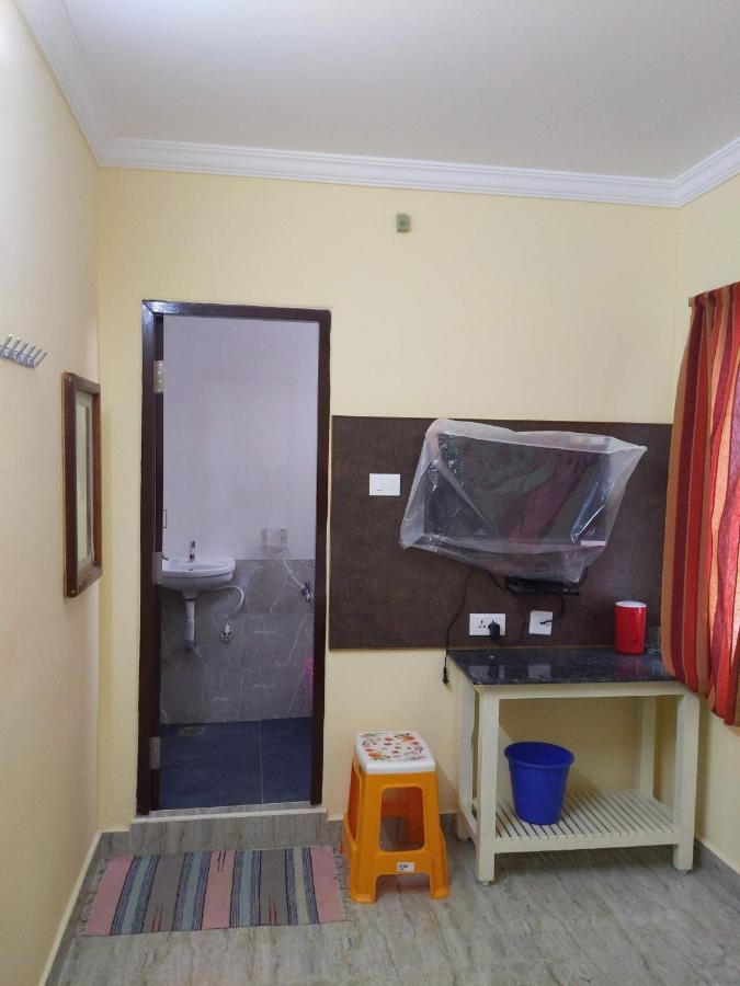 Newly Opened - Sikhara Stays Tirupati Eksteriør billede